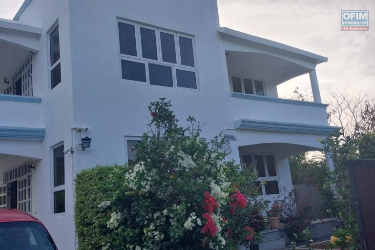 For rent large 4 bedroom villa with private swimming pool not far from Intermart and Butte à l'herbe beach in Calodyne.