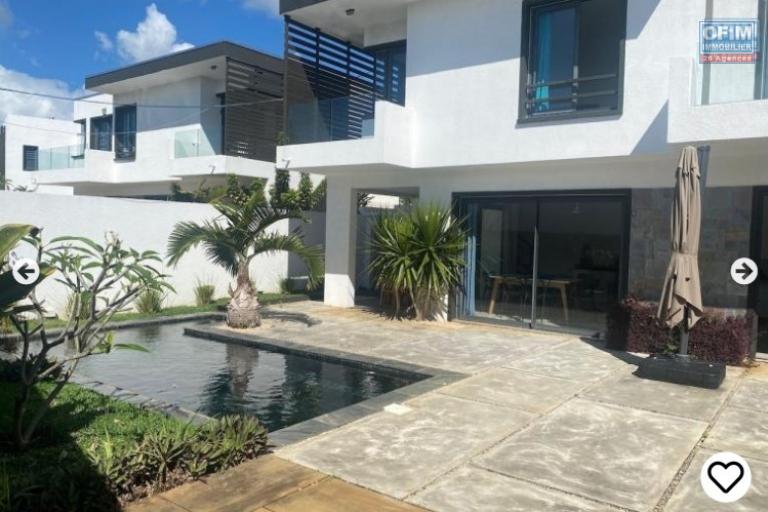 For sale very beautiful contemporary villa PDS eligible for purchase by Malagasy and foreigners with permanent residence permit in Pereybère.