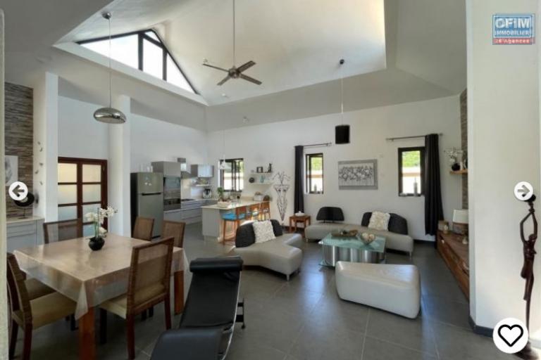 For sale magnificent 3 bedroom villa with private swimming pool in a wonderful secure domain in Cap Malheurex, accessible to purchase in Mauritius and to foreigners.