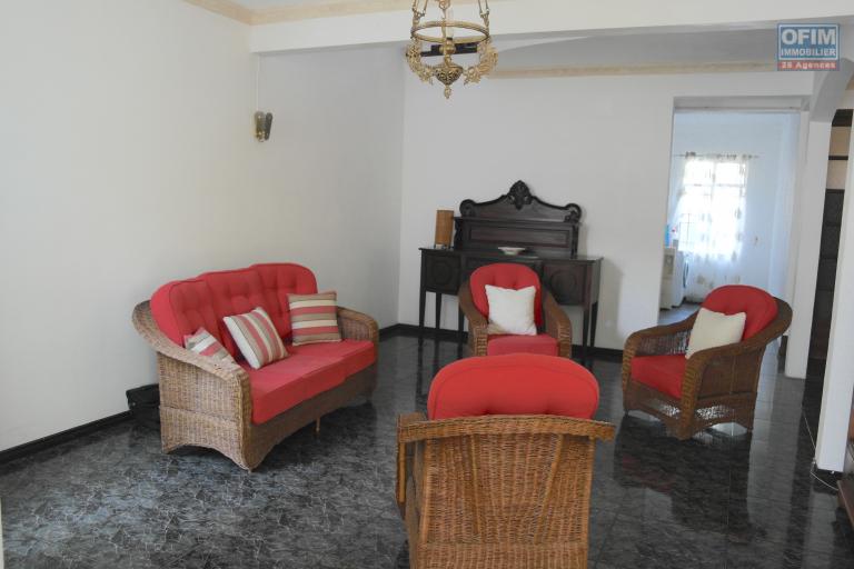 Flic en Flac rental of a duplex villa 3 air-conditioned bedrooms 5 minutes from the beach and shops  in a quiet area