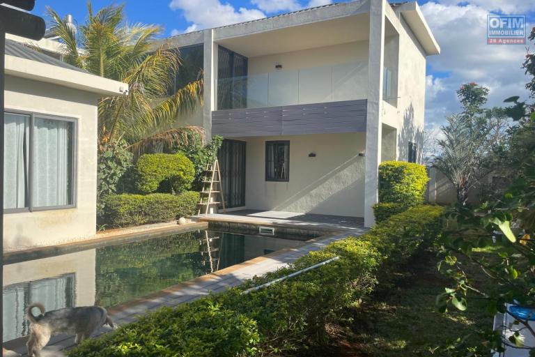 Magnificent contemporary villa for sale in Pointe aux Piments.