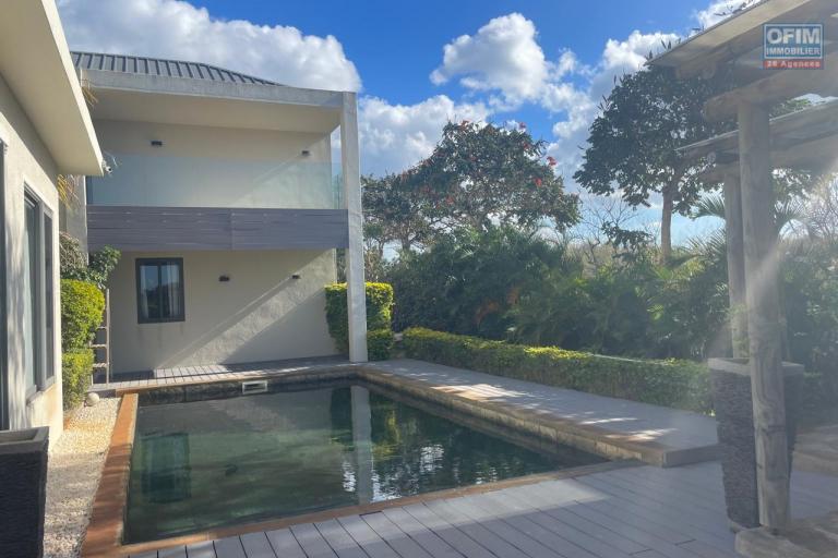 Magnificent contemporary villa for sale in Pointe aux Piments.