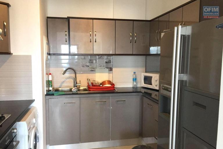  Flic en Flac for rent 3 bedroom apartment located on the fourth floor with elevator and covered parking, in a secure residence with breathtaking views.