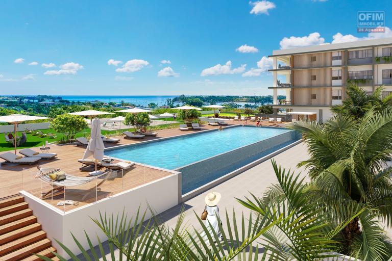 Accessible to foreigners: sale beautiful 2 bedroom apartment with shared swimming pool and sea view in Grand Baie La Croisette.