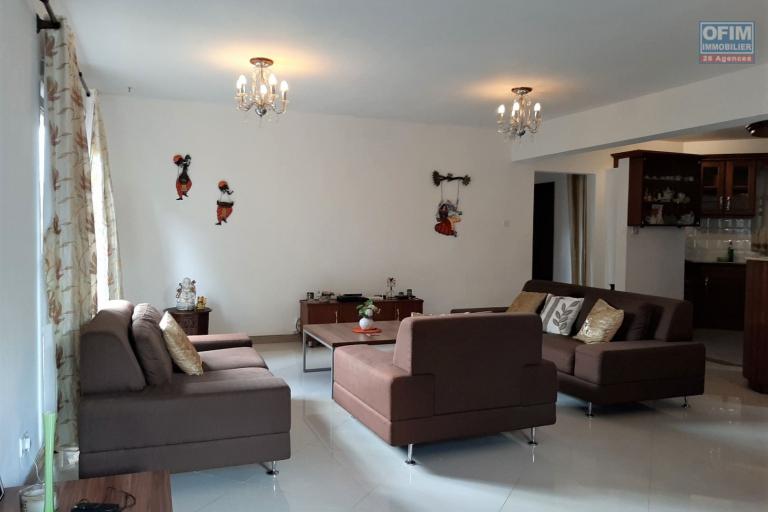 Sodnac for sale beautiful 3 bedroom apartment in quiet and secure residence.