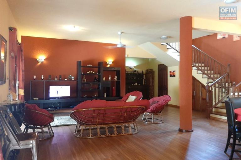  La Preneuse for rent pleasant 4 bedroom house with swimming pool centrally located.