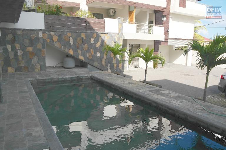  Flic en Flac 3 bedroom apartment rental in luxury residence with swimming pool