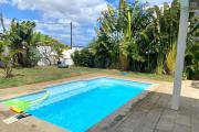 Albion for rent Beautiful is recent single storey, three bedroom villa with swimming pool located in a quiet area.