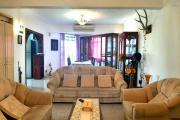 Flic-en-Flac for rent 2 bedroom apartment, located in a residential area, close to the beach and shops.