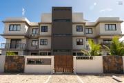 Tamarin for sale magnificent 3 bedroom apartment located in a quiet residential complex close to the beach and town center.