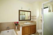 Tamarin for sale very pleasant 3 bedroom apartment located in a secure residence equipped with 2 common swimming pools.