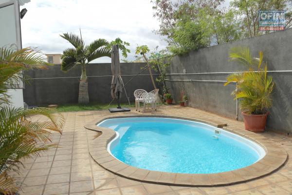 Flic En Flac for rent 2 bedroom apartment with swimming pool located in a quiet and residential area.