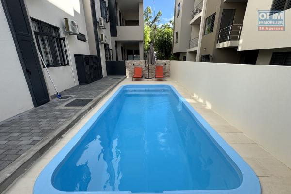 Flic en Flac for rent recent 3 bedroom apartment with shared swimming pool located in a quiet residential area.