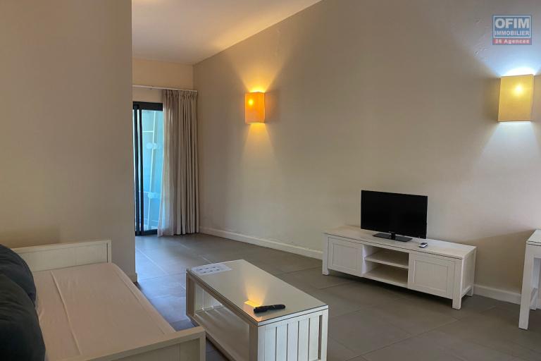 A vendre un appartement récent accessible à l’achat aux non mauriciens et aux citoyens mauriciens. Situé à 100 mètres de la plage de Trou aux Biches, à 10 mn de Grand Baie la station balnéaire de la côte nord.