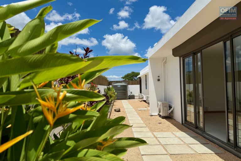 Villa F4 avec piscine Vivez dans le luxe et le confort proche centre commercial de la Croisette de Grand Baie dans un lotissement privé Bois Chandelle.