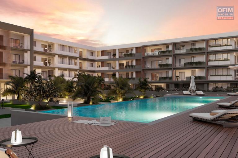 Accessible aux étrangers: vente bel appartement de 2 chambres à coucher avec piscine commune et vue mer à Grand Baie La Croisette.